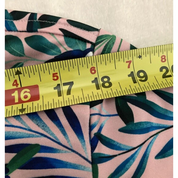 Construct Quick Dry Performance Golf Polo Mens MEDIUM Toucan Tropical Bird Pink - Picture 8 of 11